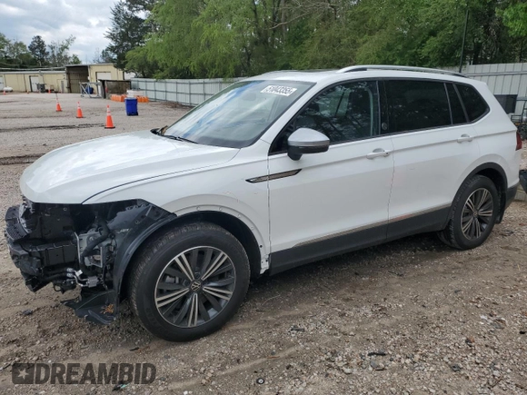 2024 Volkswagen Tiguan with VIN 3VVTB7AX3RM233619, listed as a Copart auction lot 51043355 with 1,002 mi miles and Salvage title. Bid and sale history available at DreamBid. Image 1.
