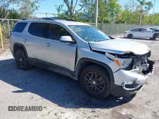 2019 GMC Acadia SLT with VIN 1GKKNMLS0KZ227643, listed as a IAAI auction lot 41743601 with 106,479 mi miles. Bid and sale history available at carsss.com. Image 1.