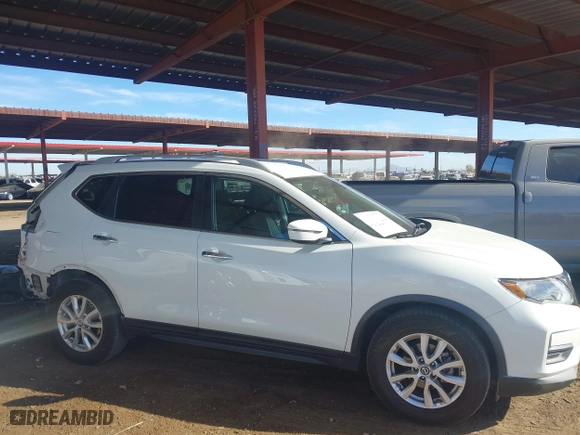 2017 Nissan Rogue SL with VIN 5N1AT2MT8HC825205, listed as a IAAI auction lot 41624814 with 99,989 mi miles. Bid and sale history available at carsss.com. Image 14.