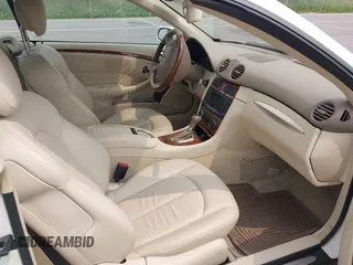 2009 Mercedes-Benz CLK 350 with VIN WDBTK56F89T108814, listed as a IAAI auction lot 42372071 with 45,755 mi miles and . Bid and sale history available at DreamBid. Image 5.