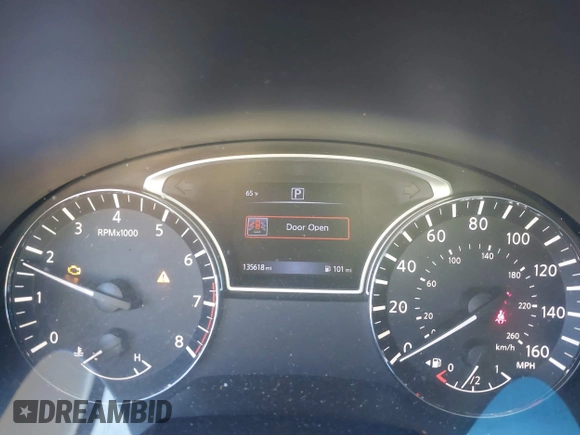 2016 Nissan Altima SR with VIN 1N4AL3AP0GC287167, listed as a IAAI auction lot 41857320 with 135,618 mi miles and . Bid and sale history available at carsss.com. Image 7.