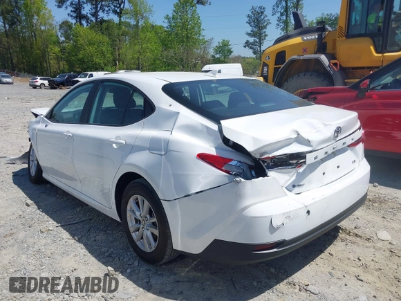 2025 Toyota Camry LE with VIN 4T1DAACKXSU522692, listed as a IAAI auction lot 41986703 with 7,814 mi miles and . Bid and sale history available at DreamBid. Image 14.