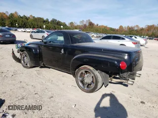 2005 Chevrolet SSR LS z VIN 1GCES14H35B121137, wystawiony jako Copart lot #77892444 z przebiegiem 89 997 mil mil oraz Szkoda całkowita • Salvage title. Historia ofert i sprzedaży dostępna na DreamBid. Obrazek 2.