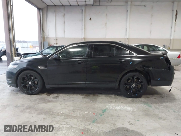2013 Ford Taurus SHO с VIN 1FAHP2KT8DG159577, выставлен на аукционе IAAI как лот 41107630 с пробегом 90 865 миль миль и . История ставок и продаж доступна на DreamBid. Изображение 15.