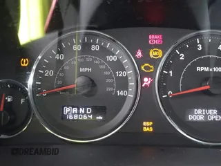 2008 Jeep Commander Sport with VIN 1J8HG48K18C114216, listed as a IAAI auction lot 39373542 with 168,064 mi miles. Bid and sale history available at carsss.com. Image 7.