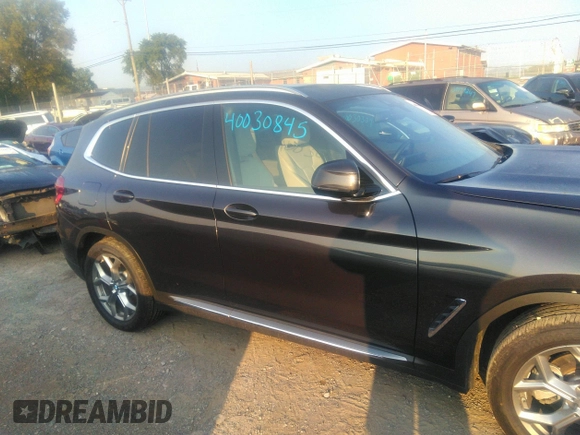 2020 BMW X3 xDrive30i with VIN 5UXTY5C09L9D66653, listed as a IAAI auction lot 40030845 with 38,965 mi miles and . Bid and sale history available at DreamBid. Image 13.