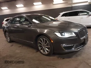 2019 Lincoln MKZ Reserve I with VIN 3LN6L5D99KR627804, listed as a IAAI auction lot 41643965 with 33,764 mi miles. Bid and sale history available at carsss.com. Image 1.