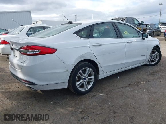 2018 Ford Fusion SE z VIN 3FA6P0LU5JR188171, wystawiony jako IAAI lot #41632358 z przebiegiem 73 677 mil mil oraz . Historia ofert i sprzedaży dostępna na DreamBid. Obrazek 4.