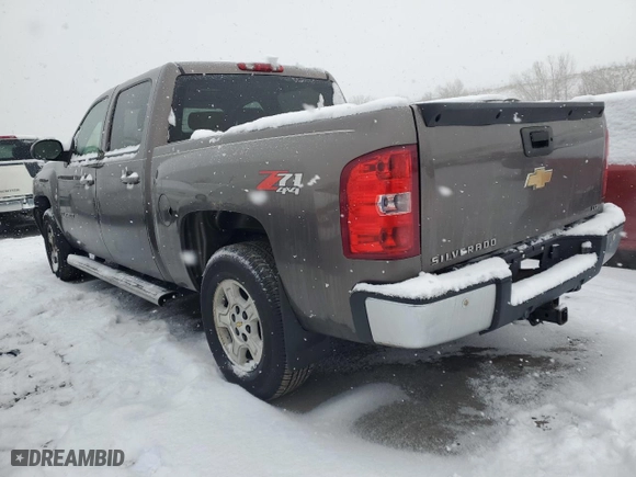 2007 Chevrolet Silverado 1500 LTZ with VIN 2GCEK13M471549848, listed as a Copart auction lot 87449874 with 200,193 mi miles and Salvage Title. Bid and sale history available at carsss.com. Image 2.