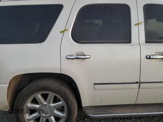 2014 GMC Yukon Denali z VIN 1GKS1EEF7ER180648, wystawiony jako Copart lot #79656084 z przebiegiem Nie podano mil oraz Szkoda całkowita • Salvage title. Historia ofert i sprzedaży dostępna na DreamBid. Obrazek 11.