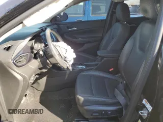 2020 Buick Encore GX Essence with VIN KL4MMFSL3LB128610, listed as a Copart auction lot 47256295 with 27,893 mi miles and Salvage title. Bid and sale history available at DreamBid. Image 7.