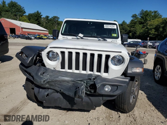 2022 Jeep Wrangler Unlimited High Tide with VIN 1C4HJXDG9NW132131, listed as a Copart auction lot 69314354 with 33,711 mi miles and Salvage Title. Bid and sale history available at DreamBid. Image 5.
