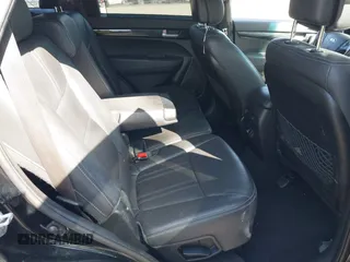 2015 Kia Sorento SX with VIN 5XYKWDA79FG619256, listed as a IAAI auction lot 42088747 with 203,335 mi miles. Bid and sale history available at carsss.com. Image 8.