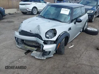 2013 MINI Cooper Hardtop with VIN WMWSU3C56DT374488, listed as a IAAI auction lot 41744603 with 82,678 mi miles. Bid and sale history available at carsss.com. Image 17.