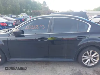 2014 Subaru Legacy 2.5i z VIN 4S3BMBA63E3027520, wystawiony jako IAAI lot #42358893 z przebiegiem 115 209 mil mil oraz . Historia ofert i sprzedaży dostępna na DreamBid. Obrazek 14.