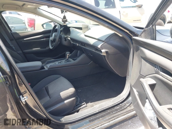 2022 Mazda 3 2.0 with VIN 3MZBPAA72NM307578, listed as a IAAI auction lot 41929168 with 67,326 mi miles and . Bid and sale history available at DreamBid. Image 5.