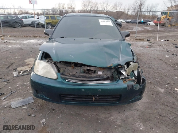 1999 Honda Civic VP with VIN 2HGEJ6617XH537283, listed as a IAAI auction lot 41483084 with 153,655 mi miles. Bid and sale history available at carsss.com. Image 12.