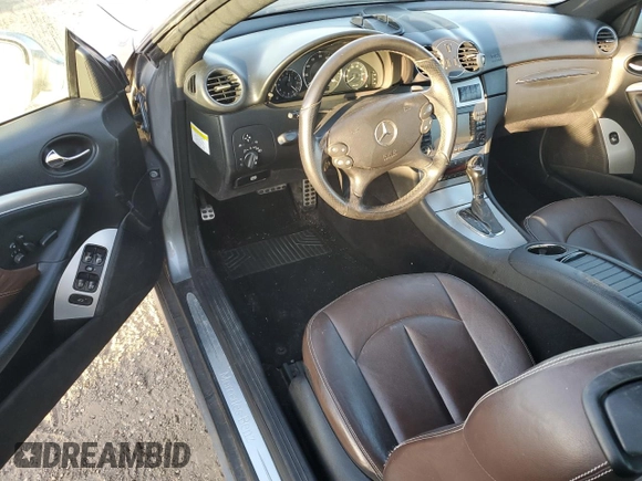2009 Mercedes-Benz CLK 350 z VIN WDBTJ56H19F266334, wystawiony jako Copart lot #44397235 z przebiegiem Nie podano mil oraz Szkoda całkowita • Salvage title. Historia ofert i sprzedaży dostępna na DreamBid. Obrazek 8.