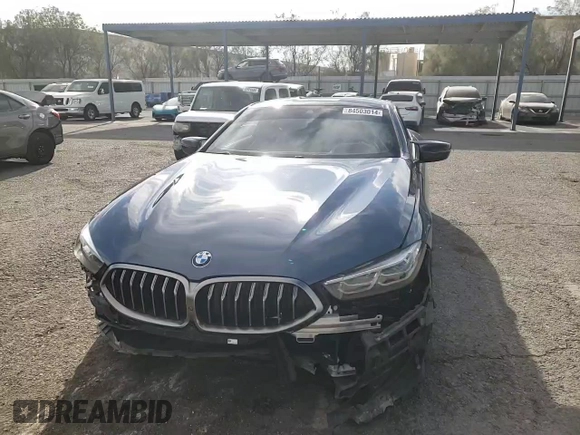 2019 BMW 8 Series M850i xDrive z VIN WBABC4C58KBJ35651, wystawiony jako Copart lot #84503014 z przebiegiem Nie podano mil oraz Szkoda całkowita • Salvage title. Historia ofert i sprzedaży dostępna na DreamBid. Obrazek 11.