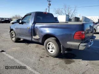 2004 Ford F-150 XL z VIN 2FTRF07274CA23500, wystawiony jako Copart lot #88761275 z przebiegiem 257 573 mil mil oraz Szkoda całkowita • Salvage title. Historia ofert i sprzedaży dostępna na DreamBid. Obrazek 2.