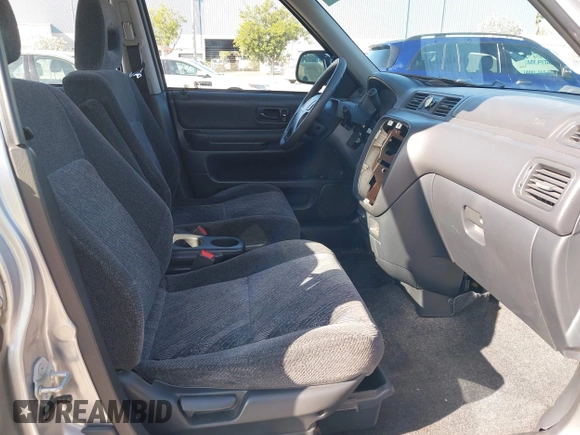 2001 Honda CR-V LX z VIN JHLRD28481S017409, wystawiony jako IAAI lot #41943942 z przebiegiem 134 999 mil mil oraz . Historia ofert i sprzedaży dostępna na DreamBid. Obrazek 5.