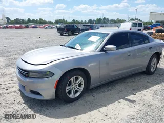 2015 Dodge Charger SE with VIN 2C3CDXBG7FH731862, listed as a IAAI auction lot 39703501 with 197,740 mi miles. Bid and sale history available at carsss.com. Image 18.
