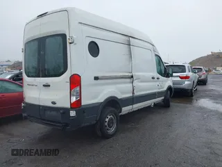 2016 Ford Transit с VIN 1FTYR2XM9GKB28328, выставлен на аукционе IAAI как лот 42322853 с пробегом 147 788 миль миль и . История ставок и продаж доступна на DreamBid. Изображение 4.