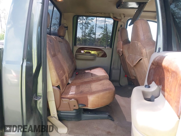 2004 Ford Super Duty F-250 XL with VIN 1FTNW21P84ED54031, listed as a IAAI auction lot 41986759 with 183,292 mi miles. Bid and sale history available at carsss.com. Image 8.
