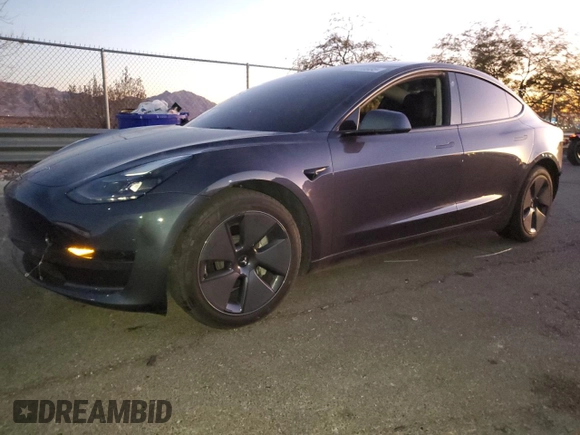 2023 Tesla Model 3 z VIN 5YJ3E1EAXPF432371, wystawiony jako Copart lot #88119935 z przebiegiem 67 358 mil mil oraz Szkoda całkowita • Salvage title. Historia ofert i sprzedaży dostępna na DreamBid. Obrazek 1.