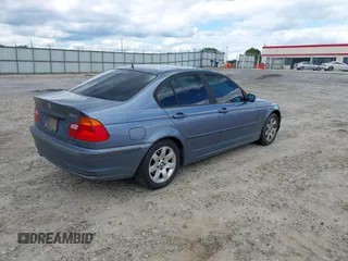 2000 BMW 3 Series 323i with VIN WBAAM3346YFP77250, listed as a IAAI auction lot 42197840 with 159,691 mi miles and . Bid and sale history available at DreamBid. Image 4.