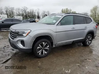 2024 Volkswagen Atlas SE z VIN 1V2DR2CAXRC554731, wystawiony jako Copart lot #51911135 z przebiegiem 15 953 mil mil oraz Szkoda całkowita • Salvage title. Historia ofert i sprzedaży dostępna na DreamBid. Obrazek 1.
