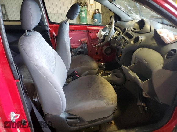 2002 Toyota ECHO with VIN JTDAT123220249959, listed as a Copart auction lot 44739185 with Not provided miles and Salvage title. Bid and sale history available at DreamBid. Image 7.