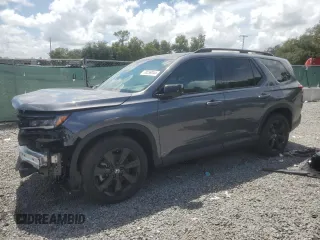 2025 Honda Pilot Black Edition with VIN 5FNYG1H9XSB009137, listed as a Copart auction lot 70259044 with 2,839 mi miles and Salvage Title. Bid and sale history available at carsss.com. Image 1.