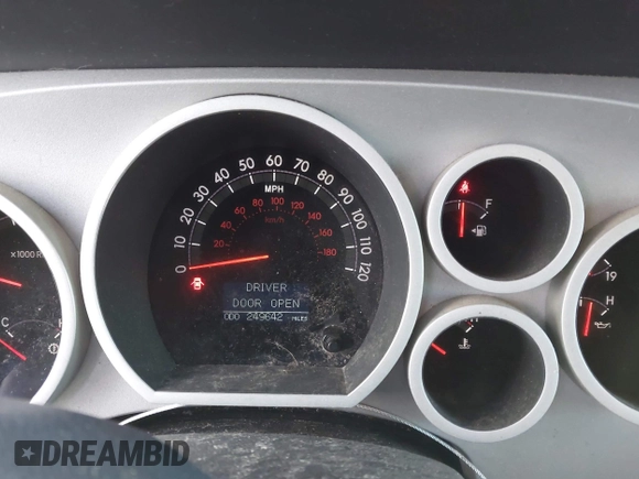 2007 Toyota Tundra Limited z VIN 5TBEV58137S469181, wystawiony jako IAAI lot #41386726 z przebiegiem 249 642 mil mil oraz . Historia ofert i sprzedaży dostępna na DreamBid. Obrazek 7.