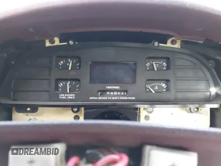 1995 Chevrolet Caprice Classic with VIN 1G1BL52W1SR104079, listed as a IAAI auction lot 41384358 with 1 mi miles. Bid and sale history available at carsss.com. Image 7.