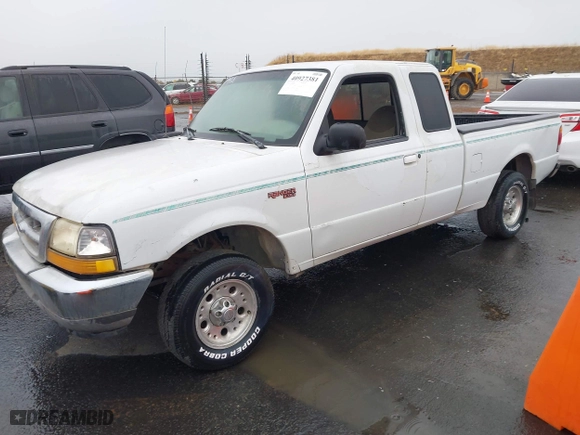 1998 Ford Ranger XL with VIN 1FTYR14XXWPB50753, listed as a IAAI auction lot 40927381 with 352,183 mi miles. Bid and sale history available at carsss.com. Image 17.