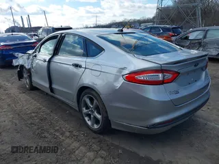 2013 Ford Fusion SE with VIN 3FA6P0HR0DR382809, listed as a IAAI auction lot 41240180 with 129,961 mi miles and . Bid and sale history available at DreamBid. Image 3.