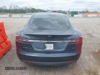 2016 Tesla Model S 90D with VIN 5YJSA1E27GF129130, listed as a IAAI auction lot 41922227 with 134,422 mi miles and . Bid and sale history available at DreamBid. Image 17.
