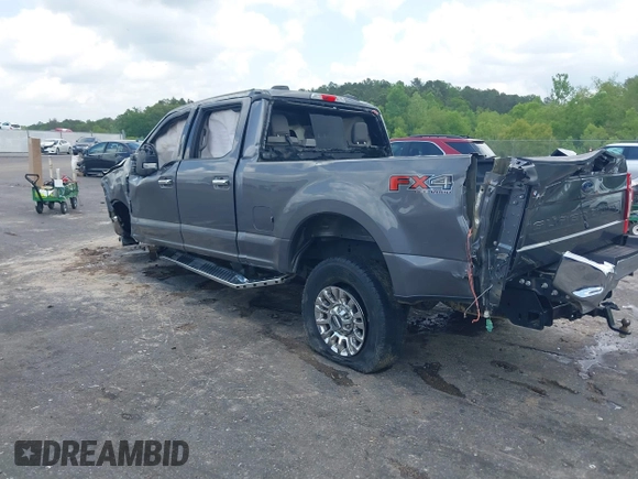 2021 Ford F-250 XL с VIN 1FT7W2B66MEC24781, выставлен на аукционе IAAI как лот 42090587 с пробегом 62 441 миль миль и . История ставок и продаж доступна на DreamBid. Изображение 3.