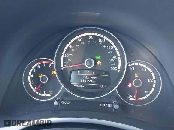 2014 Volkswagen Beetle 1.8T with VIN 3VW517AT4EM815243, listed as a IAAI auction lot 41245346 with 119,259 mi miles and . Bid and sale history available at DreamBid. Image 7.