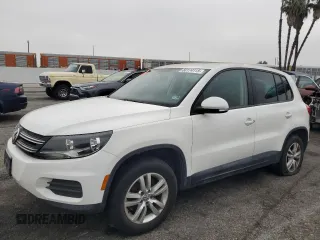 2013 Volkswagen Tiguan S with VIN WVGAV3AX9DW567289, listed as a Copart auction lot 60174115 with 157,484 mi miles and Clean title. Bid and sale history available at DreamBid. Image 1.
