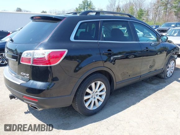 2010 Mazda CX-9 Sport with VIN JM3TB3MV2A0231926, listed as a IAAI auction lot 42113532 with 135,469 mi miles and . Bid and sale history available at carsss.com. Image 4.