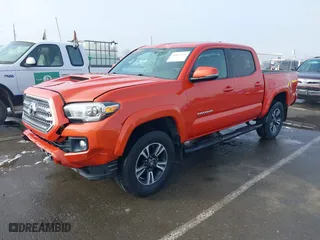 2017 Toyota Tacoma SR5 with VIN 3TMAZ5CNXHM029450, listed as a IAAI auction lot 41817674 with 86,345 mi miles. Bid and sale history available at carsss.com. Image 18.