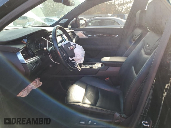 2021 Cadillac XT6 Premium Luxury z VIN 1GYKPDRS6MZ150397, wystawiony jako Copart lot #85137654 z przebiegiem 52 305 mil mil oraz Szkoda całkowita • Salvage title. Historia ofert i sprzedaży dostępna na DreamBid. Obrazek 7.