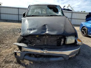 2003 Toyota Tacoma PreRunner z VIN 5TEGN92N63Z213486, wystawiony jako Copart lot #51356715 z przebiegiem 257 994 mil mil oraz Szkoda całkowita • Salvage title. Historia ofert i sprzedaży dostępna na DreamBid. Obrazek 5.