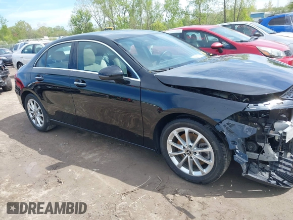 2021 Mercedes-Benz A 220 with VIN W1K3G4FB3MJ274131, listed as a IAAI auction lot 42203870 with 61,964 mi miles and . Bid and sale history available at DreamBid. Image 14.