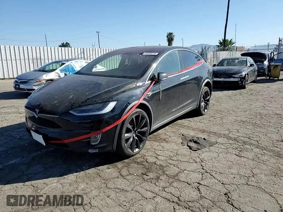 2018 Tesla Model X 75D with VIN 5YJXCAE24JF142506, listed as a Copart auction lot 43536215 with Not Provided miles and Salvage Title. Bid and sale history available at carsss.com. Image 11.