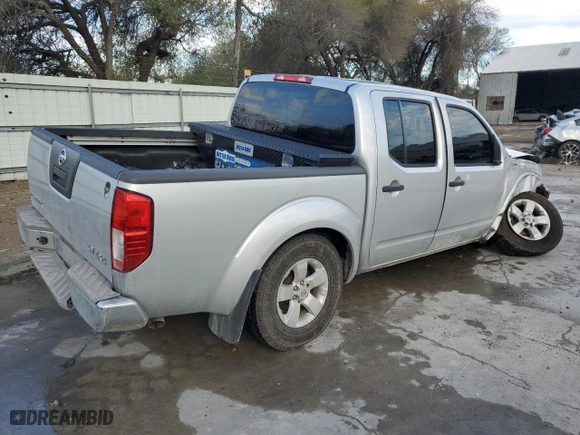 2011 Nissan Frontier PRO-4X with VIN 1N6AD0EVXBC405942, listed as a Copart auction lot 88071685 with 192,607 mi miles and Salvage Title. Bid and sale history available at carsss.com. Image 3.