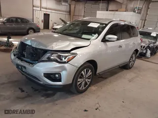 2020 Nissan Pathfinder SV with VIN 5N1DR2BN2LC589286, listed as a IAAI auction lot 41525510 with 93880 miles. Bid and sale history available at carsss.com. Image 18.