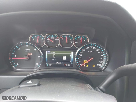 2018 Chevrolet Silverado 1500 LT with VIN 3GCPCREC8JG292104, listed as a IAAI auction lot 41522009 with 94,336 mi miles. Bid and sale history available at carsss.com. Image 7.